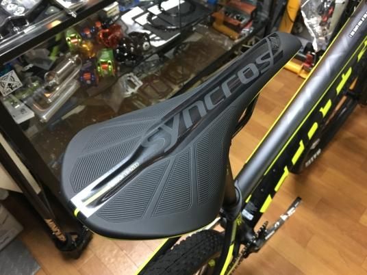 通勤からレースまで scott scale 745 スコット スケール
