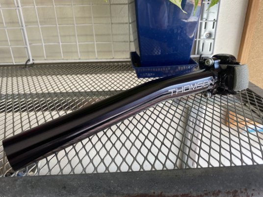 TOMSON＊Elite Seatpost Setback セットバック 27.2X250 - スポーツサイクル専門店 ＊『 X-TREMER  』エクストリーマー＊