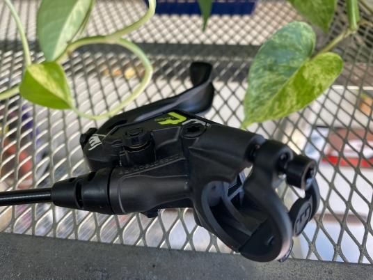 MAGURA＊マグラ MT7 PRO - スポーツサイクル専門店 ＊『 X