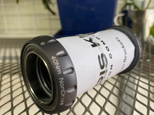 クリスキング＊Thread Fit 24 BB - スポーツサイクル専門店