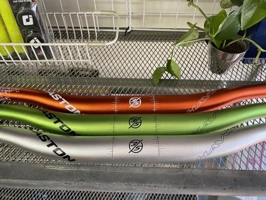 猿棒。遅れてやってきた大本命、モンキーバー。 | ブロー