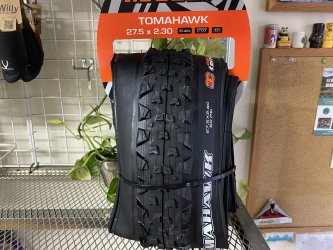 ＊MAXXIS＊TOMAHAWK トマホーク 27.5×2.30 ２本セット