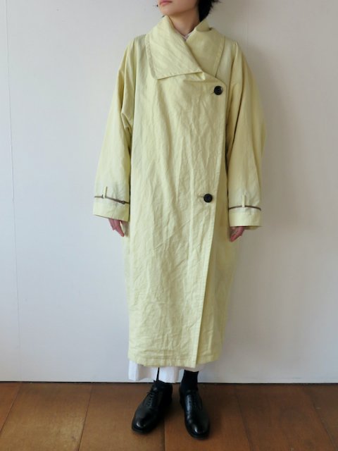 NO.09 Oiling twill ラップコート (cream yellow) - rallye / margot