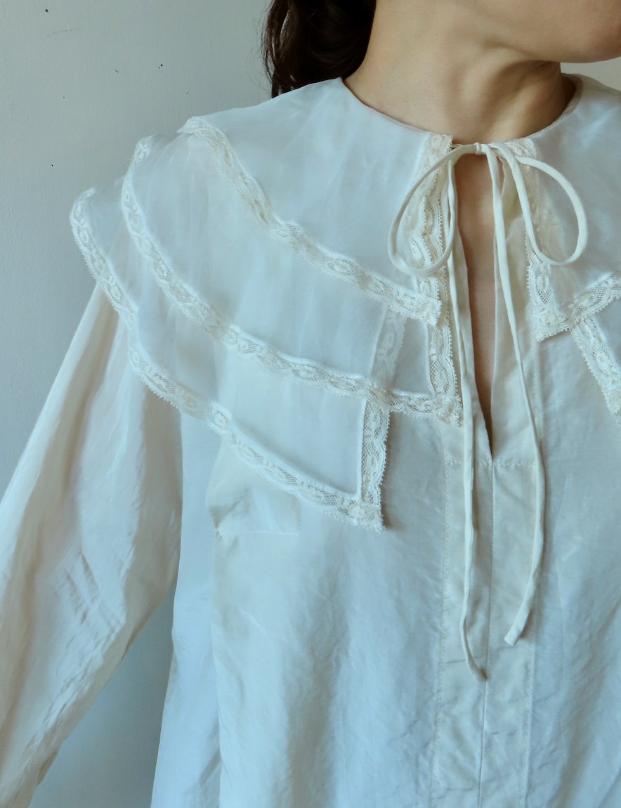 Leavers ruffle collar blouse - rallye / margot Online Store