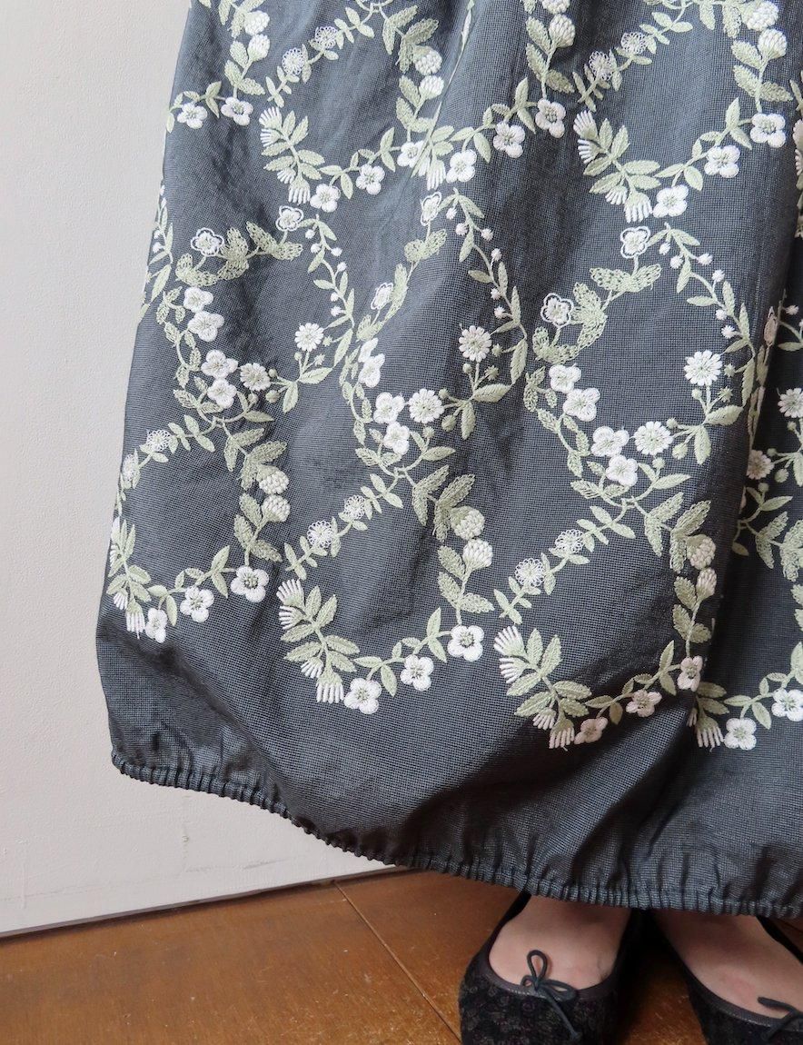 flower crown ギャザースカート - rallye / margot Online Store
