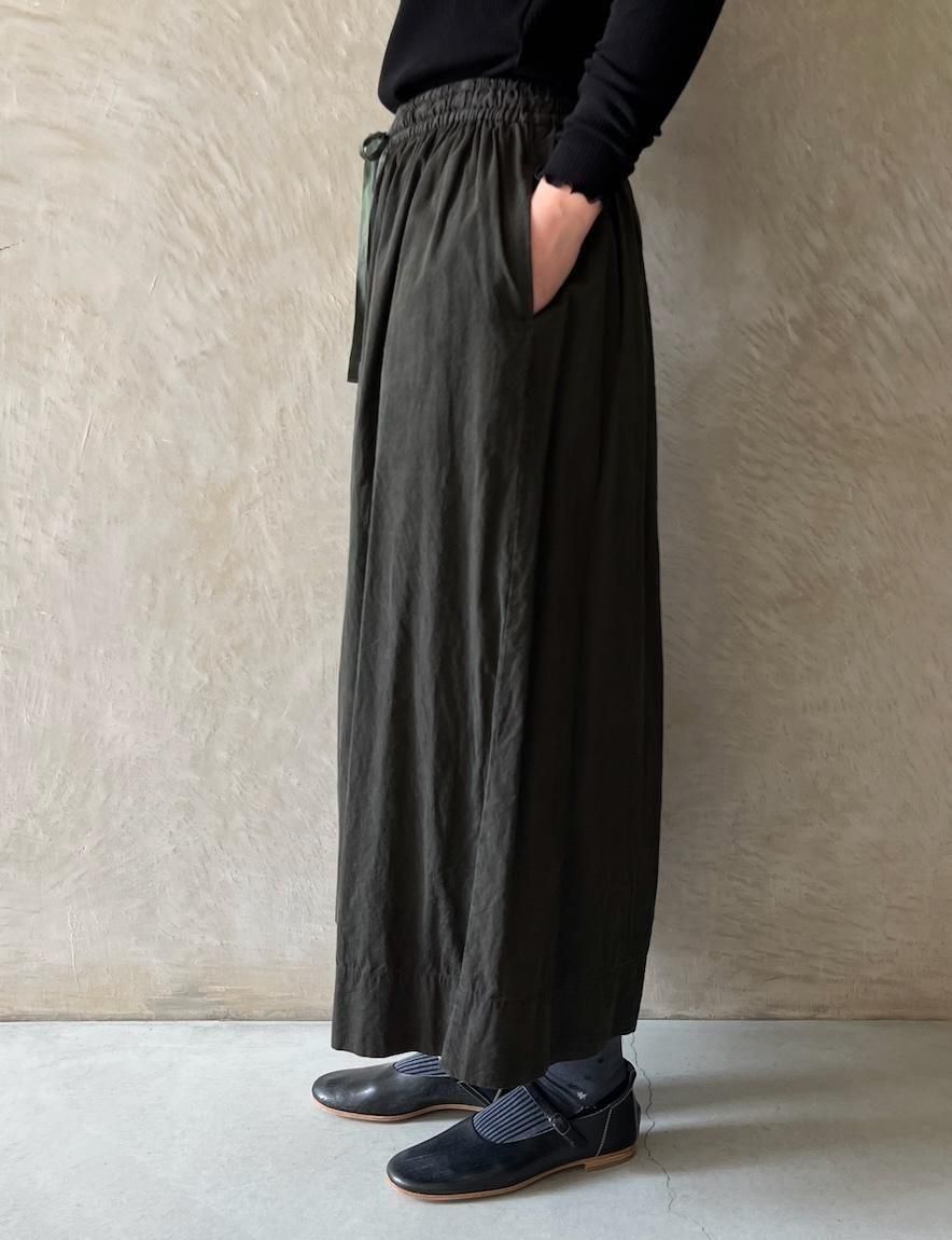 挨拶を交わす ギャザーキュロット - rallye / margot Online Store