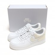 <img class='new_mark_img1' src='https://img.shop-pro.jp/img/new/icons24.gif' style='border:none;display:inline;margin:0px;padding:0px;width:auto;' />NIKE AIR FORCE 1 LOW 