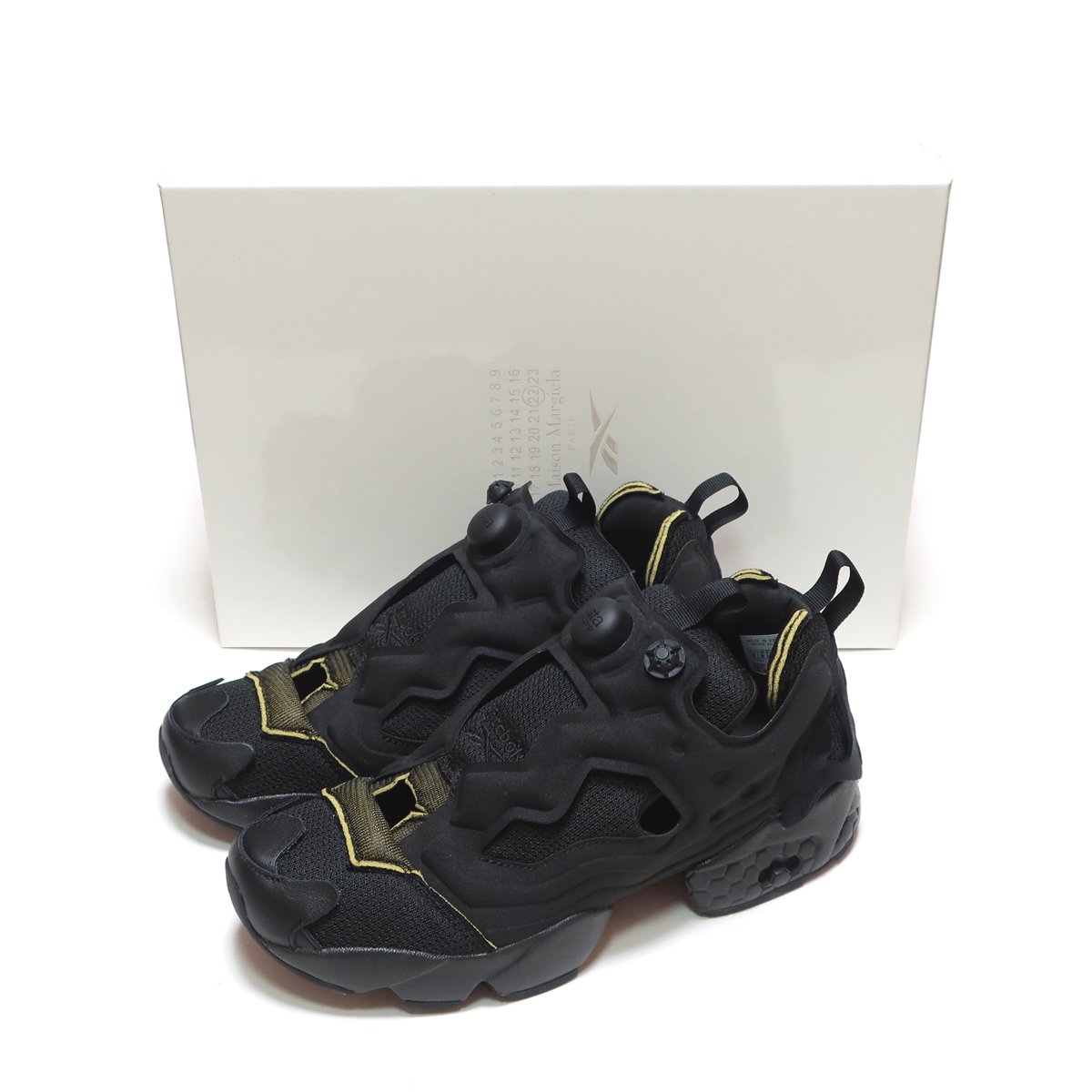 Maison Margiela x REEBOK INSTAPUMP FURY BLACK PROJECT 0 IF MEMORY OF ( メゾン  マルジェラ x リーボック コラボ インスタポンプ フューリー ポンプフューリー 黒 Martin Margiela マルタン マルジェラ )