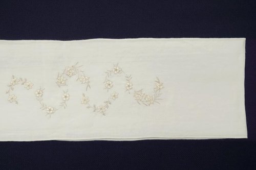 本麻 刺繍半衿（小花あつめ）ホワイト