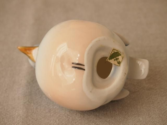 ぷっくりとした青い鳥の陶器置物 - アンティーク食器と雑貨のお