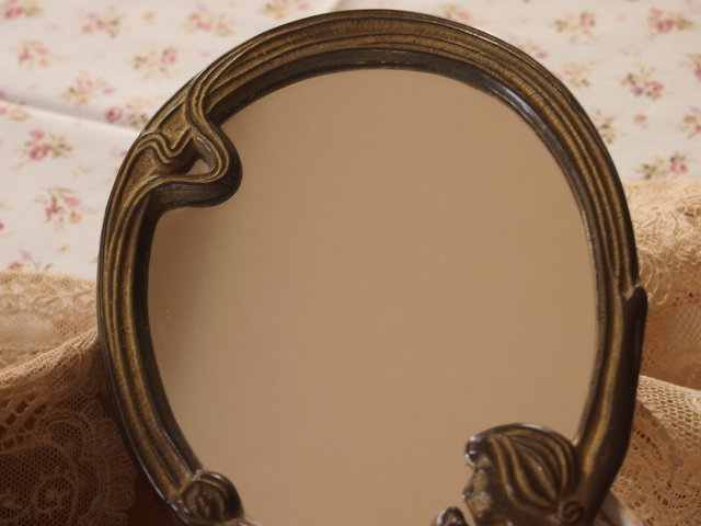 アール・ヌーヴォー 手鏡 アンティーク フランスカラー金色 - 鏡