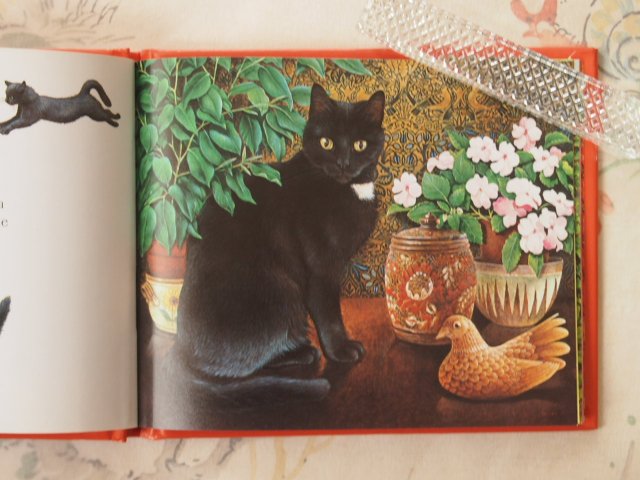 レズリー・アン・アイボリー小さな猫の画集 - アンティーク食器と雑貨 