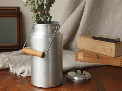 アルミのミルク缶（フタあり） - アンティーク食器と雑貨のお店 lincs