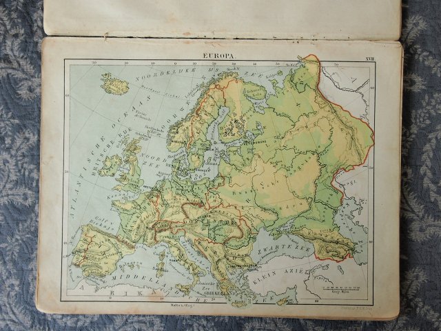 1879年の世界地図帳 - アンティーク食器と雑貨のお店 lincs.［リンクス