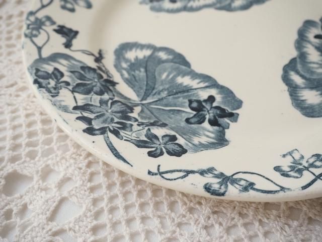 すみれとクローバーのデザートプレート - アンティーク食器と