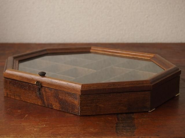 八角形の木製コレクションケース - アンティーク食器と雑貨のお