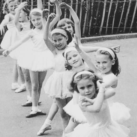 【在庫僅少】 フランスポストカード(バレリーナシリーズ ballerine-E コレクション