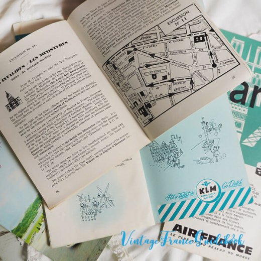 フランス蚤の市より ヴィンテージガイドブック４冊セット 【1950年代 パリ地図 航空会社】