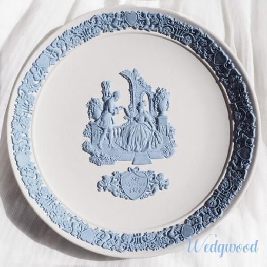 イギリス 1988年製 WEDGWOOD (ウェッジウッド) バレンタイン限定 