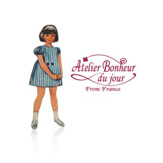 輸入 木製ボタン 人物 フランス輸入ボタン アトリエ・ボヌール・ドゥ・ジュール【ブルーストライプの女の子】