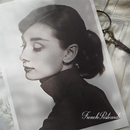 フレンチ ポストカード オードリー ヘップバーン 横顔 Audrey Hepburn