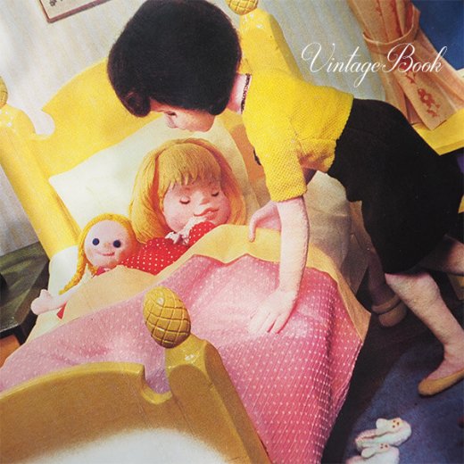 単品販売】アメリカ ブラジル 1971-82年 ヴィンテージ本【人形作家