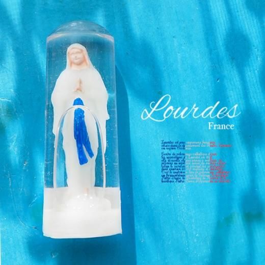 ルルドの泉 聖水入れ缶ボトル 奇跡の水 聖母マリアとベルナデッタ Lourdes - 美術品/アンティーク