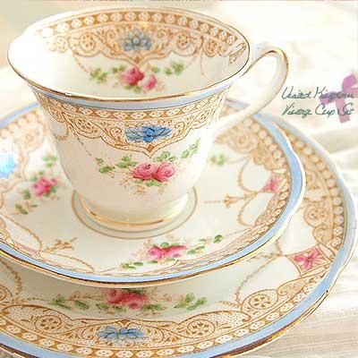 イギリス BONE CHINA アンティークカップ・トリオセット【Pink&Blue