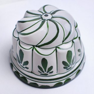 陶器 食器 ドイツ ヴィンテージ ググロフ型 直径１３cm【Leaf】