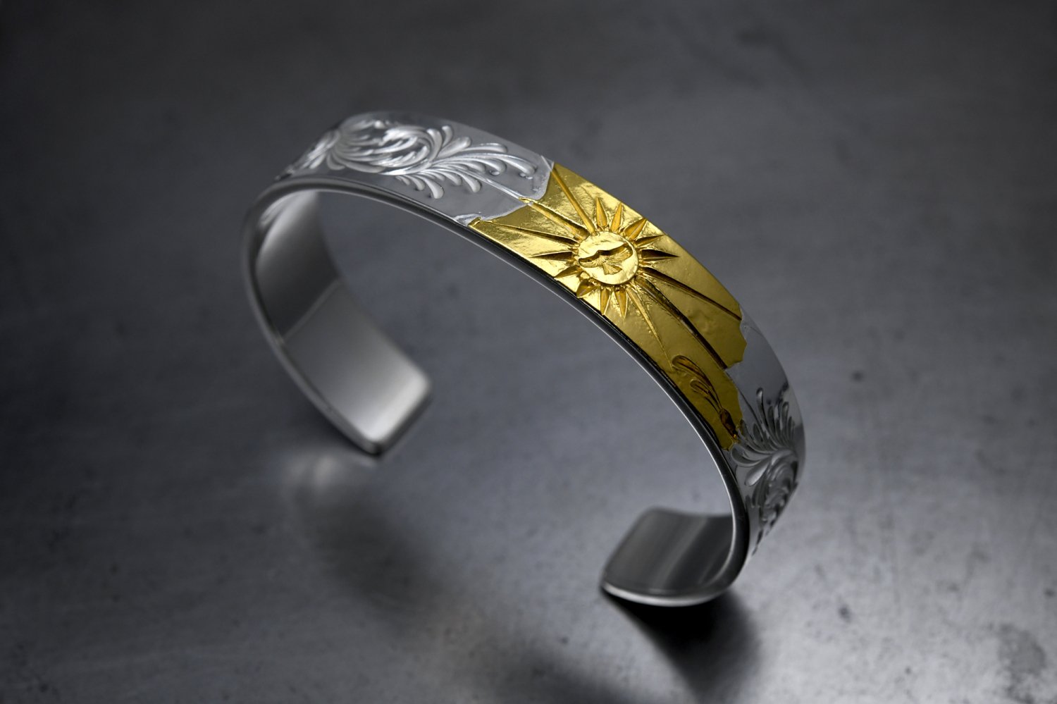 arabesque design bangle 12mm/K24 eagle M-size - Tarowashimi official online  store