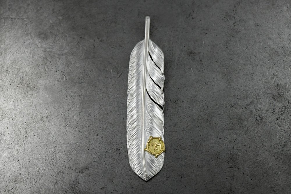 The new type of large size feather・arabesque K18 metal / 01