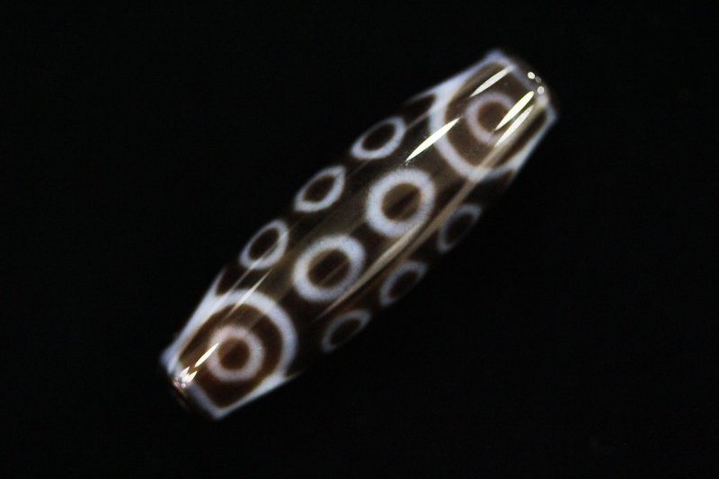 楽天市場 天然瑪瑙 本物 チベット産 三色線天珠 ミックス001 