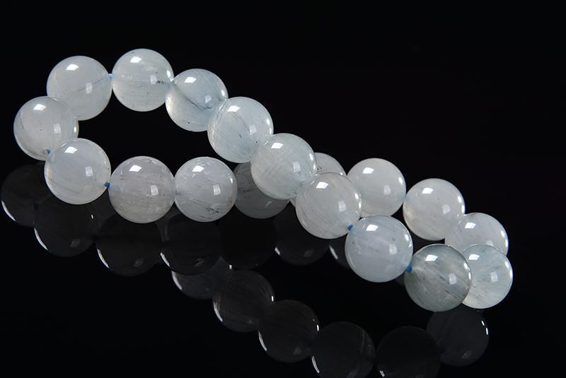 ブルー千層　アンフィボールインクォーツ　ブレスレット ☆希少☆千層模様や順針模様☆淡青色のインクルージョン☆ブルー