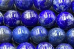 【たっぷり30連セット！1連860円】【幸運のお守り石】【仏教七宝】【瑠璃】【色落ちテスト済み】ナチュラルカラーラピスラズリビーズ連８ｍｍ-2【工場直送】★送料無料★