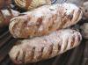 自家製天然酵母フルーツパン　カシューナッツクランベリー