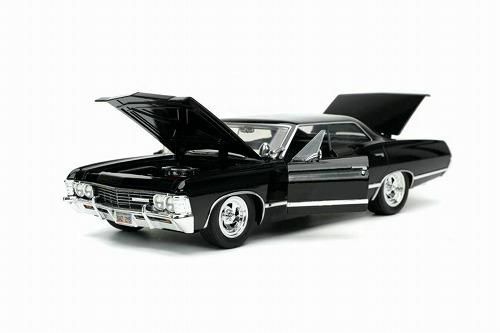 スーパーナチュラル/1967インパラ(4ドア/Black）1/24ミニカー