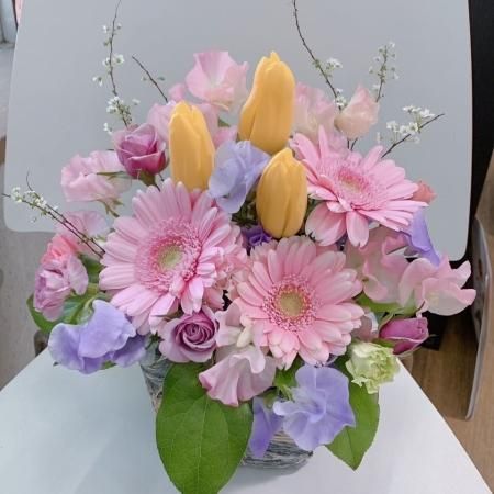087 優しいパステルカラーのアレンジメント - 岩手県盛岡市の