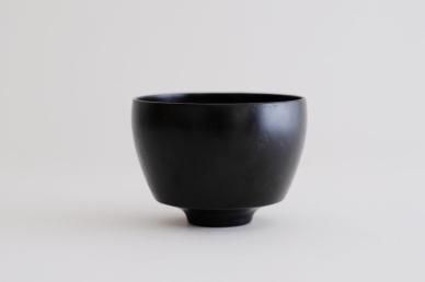 杉田明彦 筒型椀（中 / 黒）【着払い】 | gallery on the hill