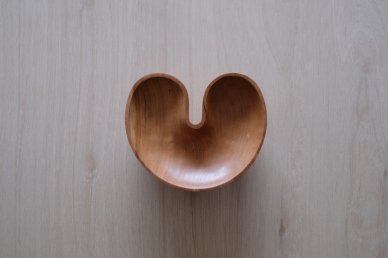 <img class='new_mark_img1' src='https://img.shop-pro.jp/img/new/icons47.gif' style='border:none;display:inline;margin:0px;padding:0px;width:auto;' />Sculptural Bowl 006 - Foxwood CoCasey Johnson