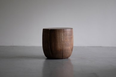 <img class='new_mark_img1' src='https://img.shop-pro.jp/img/new/icons47.gif' style='border:none;display:inline;margin:0px;padding:0px;width:auto;' />Wooden Stool (brown oak) 044 - Circle FactoryGeorge Peterson