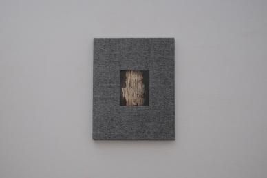 柏田テツヲ 第1写真集「 MOTEL 」300部限定 サイン入り - メルカリ