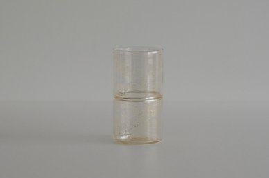 <img class='new_mark_img1' src='https://img.shop-pro.jp/img/new/icons47.gif' style='border:none;display:inline;margin:0px;padding:0px;width:auto;' />Everyday Drinking Glass A (Interior Ring) 001 - Two Tone Studios