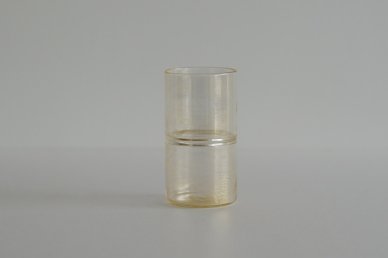 <img class='new_mark_img1' src='https://img.shop-pro.jp/img/new/icons47.gif' style='border:none;display:inline;margin:0px;padding:0px;width:auto;' />Everyday Drinking Glass A (Interior Ring) 008 - Two Tone Studios