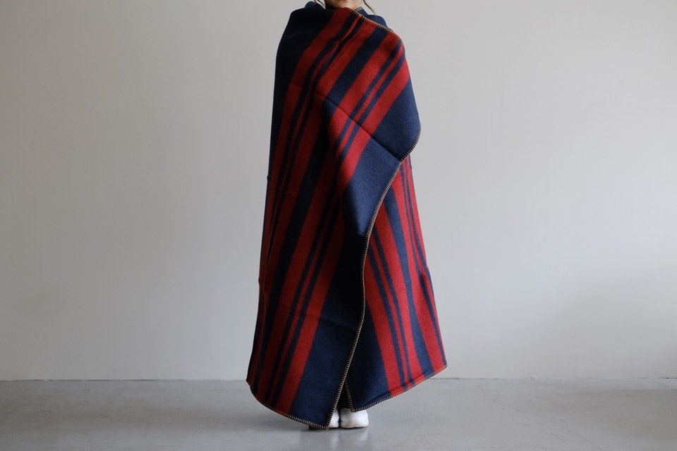 Horse Blanket (Navy / Burgundy) - Horse Blanket Research - CARGO