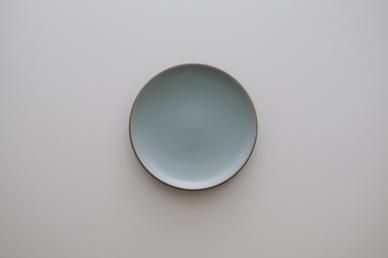 <img class='new_mark_img1' src='https://img.shop-pro.jp/img/new/icons8.gif' style='border:none;display:inline;margin:0px;padding:0px;width:auto;' />Salad Plate (Aqua/Chocolate Brown) - Heath Ceramics
