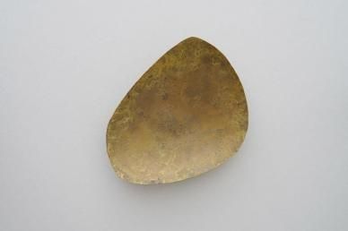 渡辺遼　アルミニウム　皿　壁掛け 渡辺遼 アルミニウム 皿 壁掛け 渡辺 遼（Ryo Watanabe） - CARGO web shop