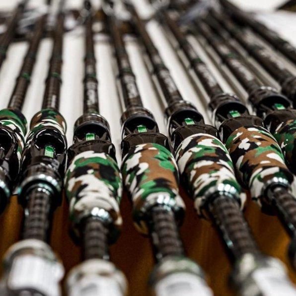 エバーグリーンUSA/コンバットスティック 雷電 [RCSC-73MH]【日本未