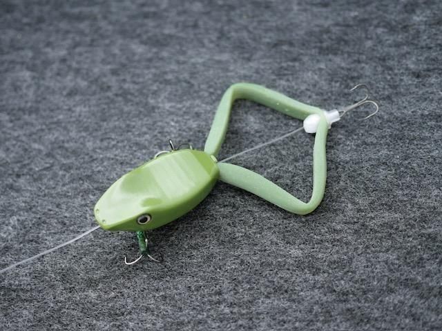 Fishing 2 The Max/Top Frog - HONEYSPOT