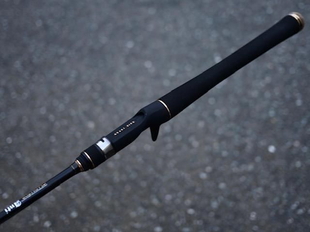 グラディエーターアンチブラックヴァイパーGA-64MLC レイドジャパン レイドジャパン/グラディエーターアンチ GA-64MLC [ブラック