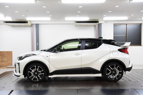 ＧＲスポーツ Ｃ－ＨＲ エアロ３点セット 単色塗装済品 - Web Shop